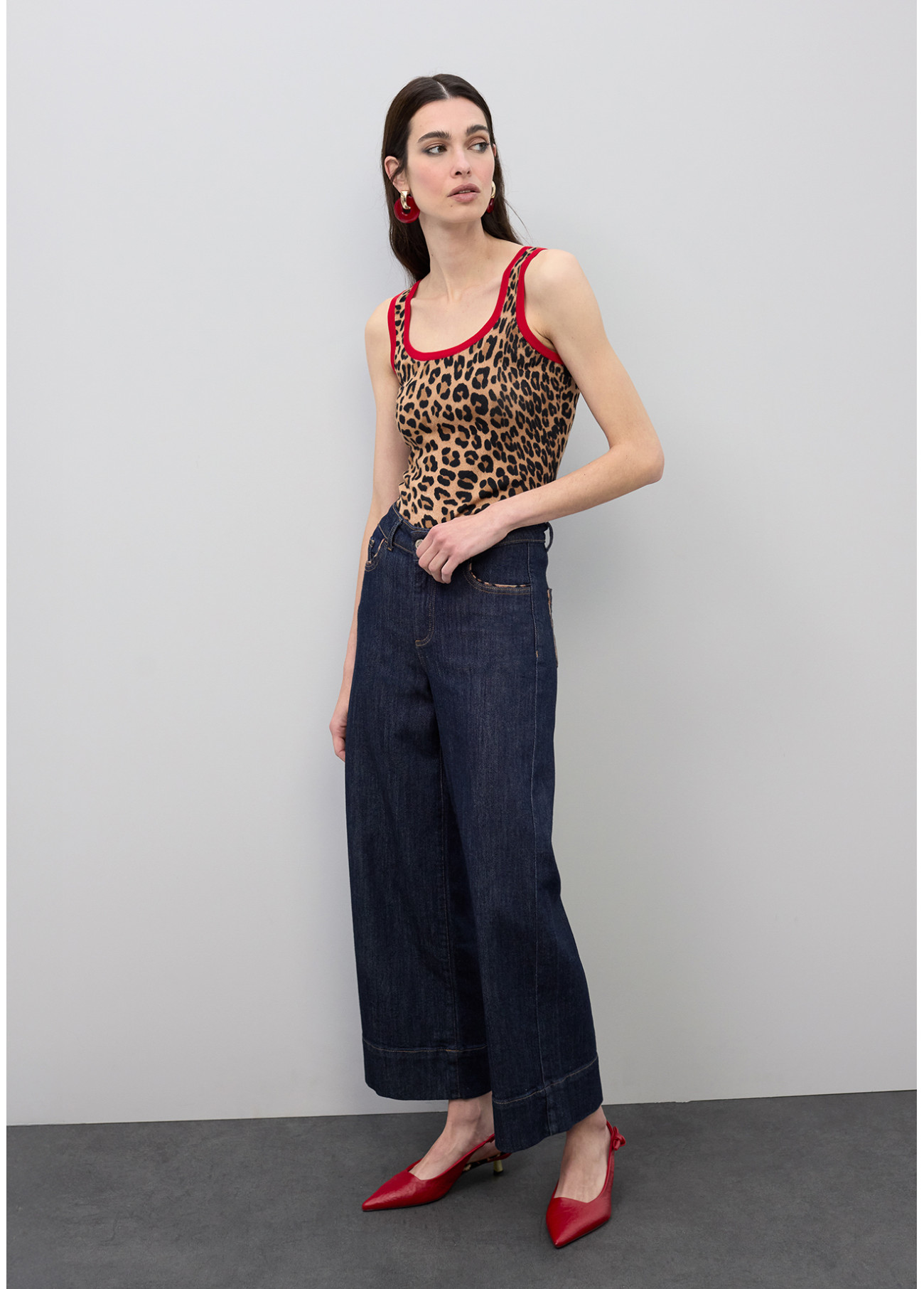 denim-culotte-con-detalle-vivos-leopardo-en-bolsillos1