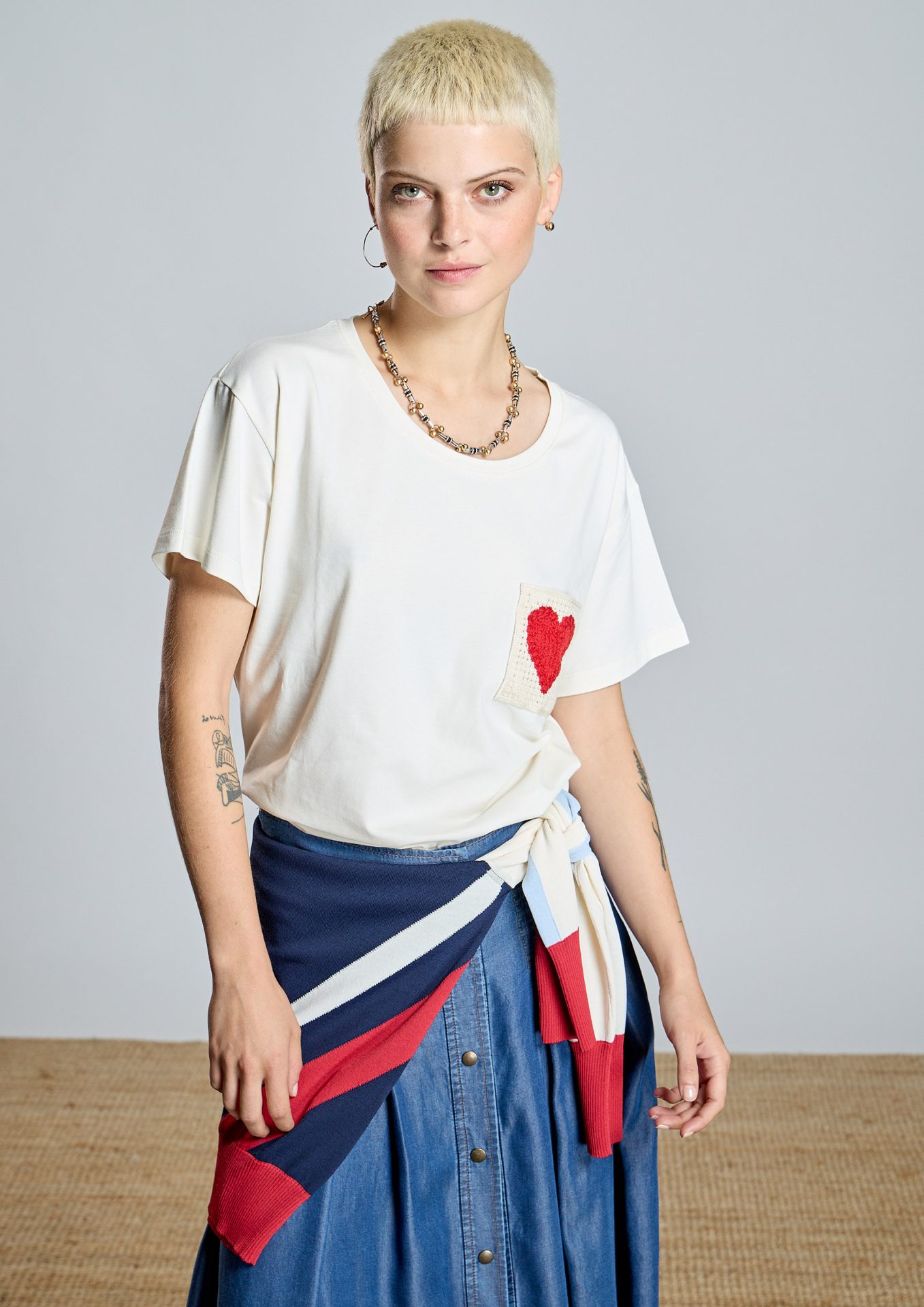 camiseta-cruda-de-manga-corta-