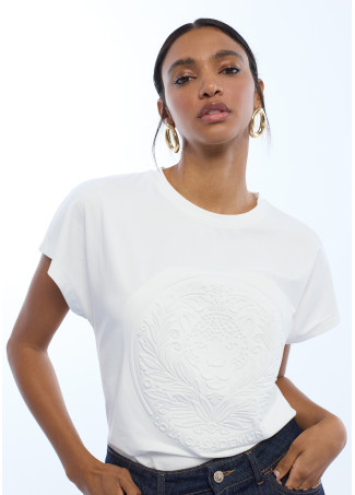 camiseta-logo-embossing (3)
