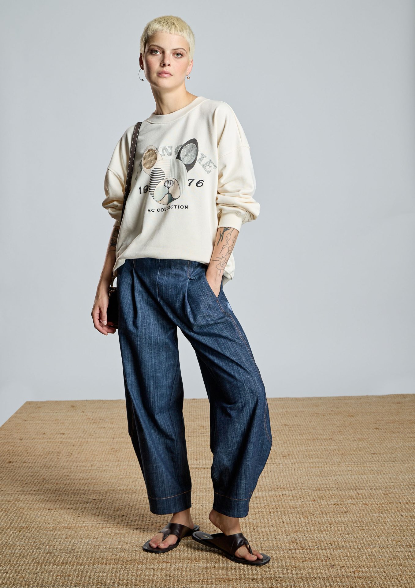 sudadera-cruda-con-dibujo