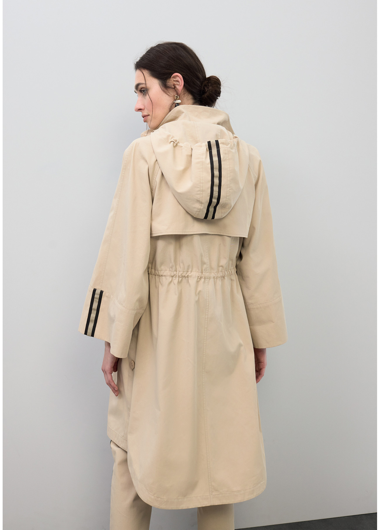 gabardina-parka-oversize-rayas-adorno-con-cintura-ajustable (3)