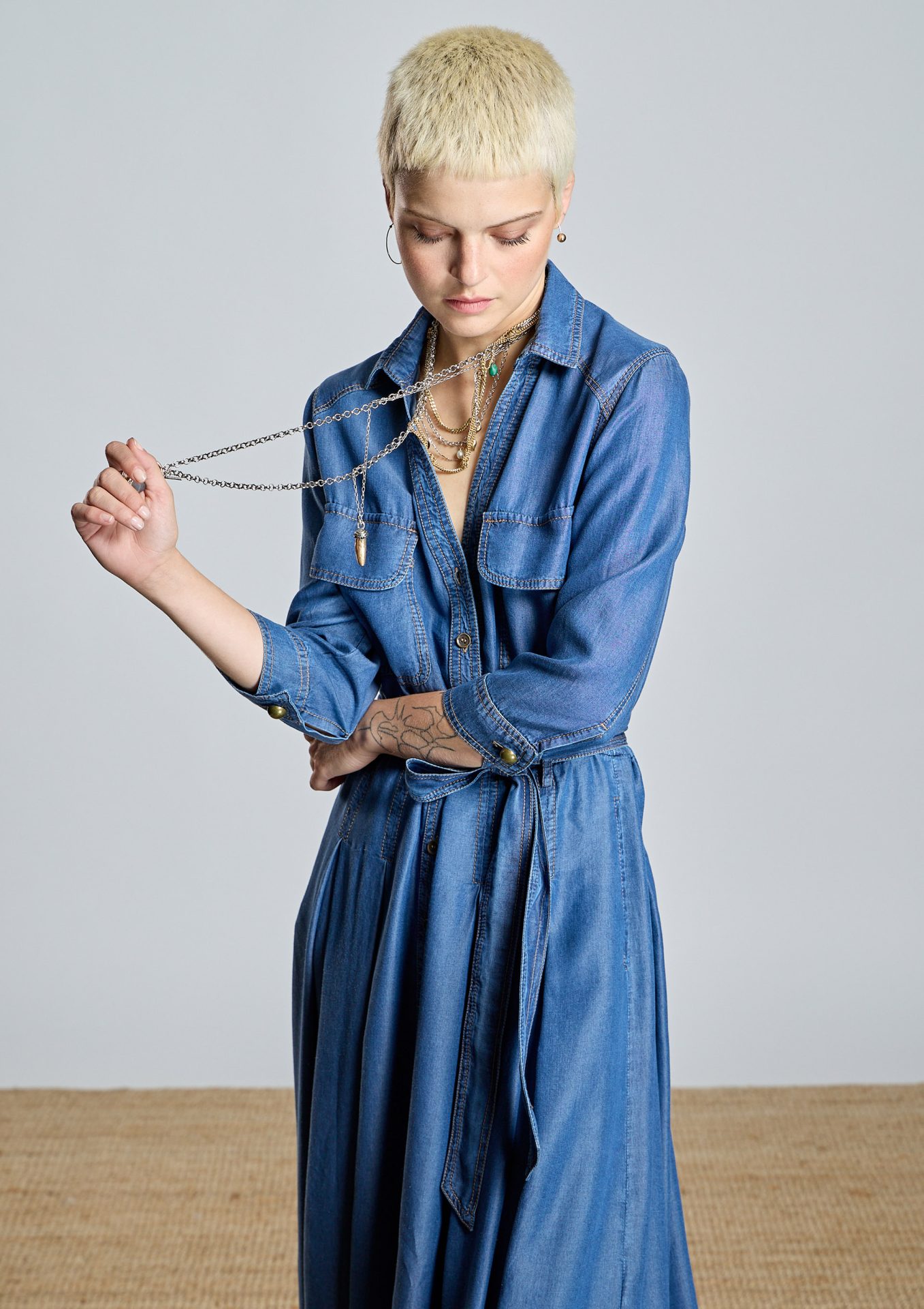 vestido-camisero-con-bolsillos