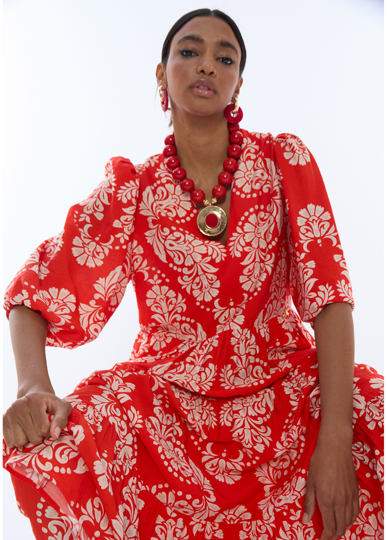 vestido-escote-pico-manga-abullonada-paisley (4)