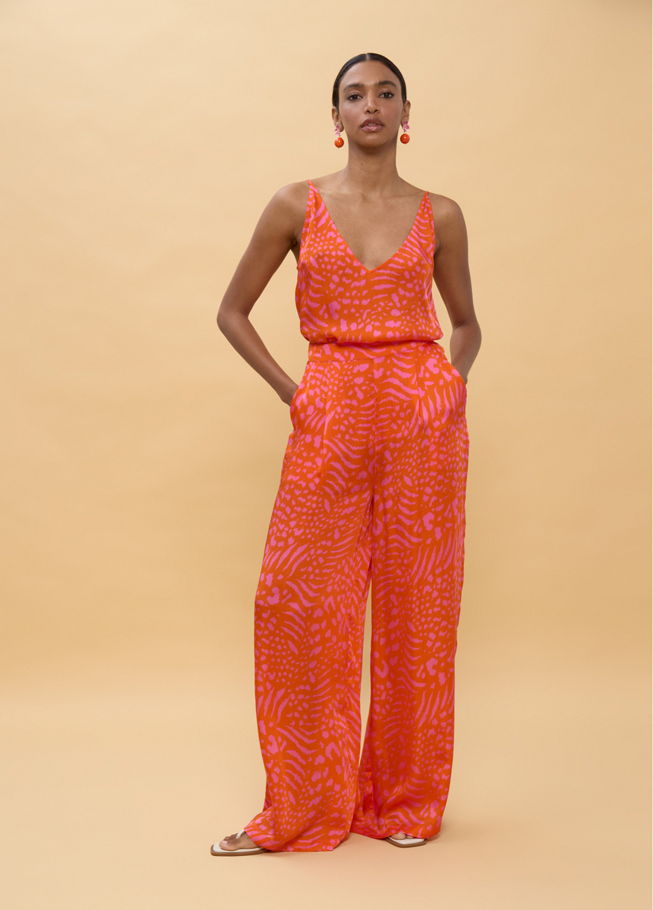 pantalon-estampado-manchas (4)