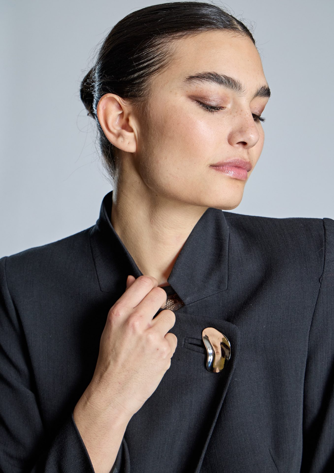 blazer-con-boton-joya