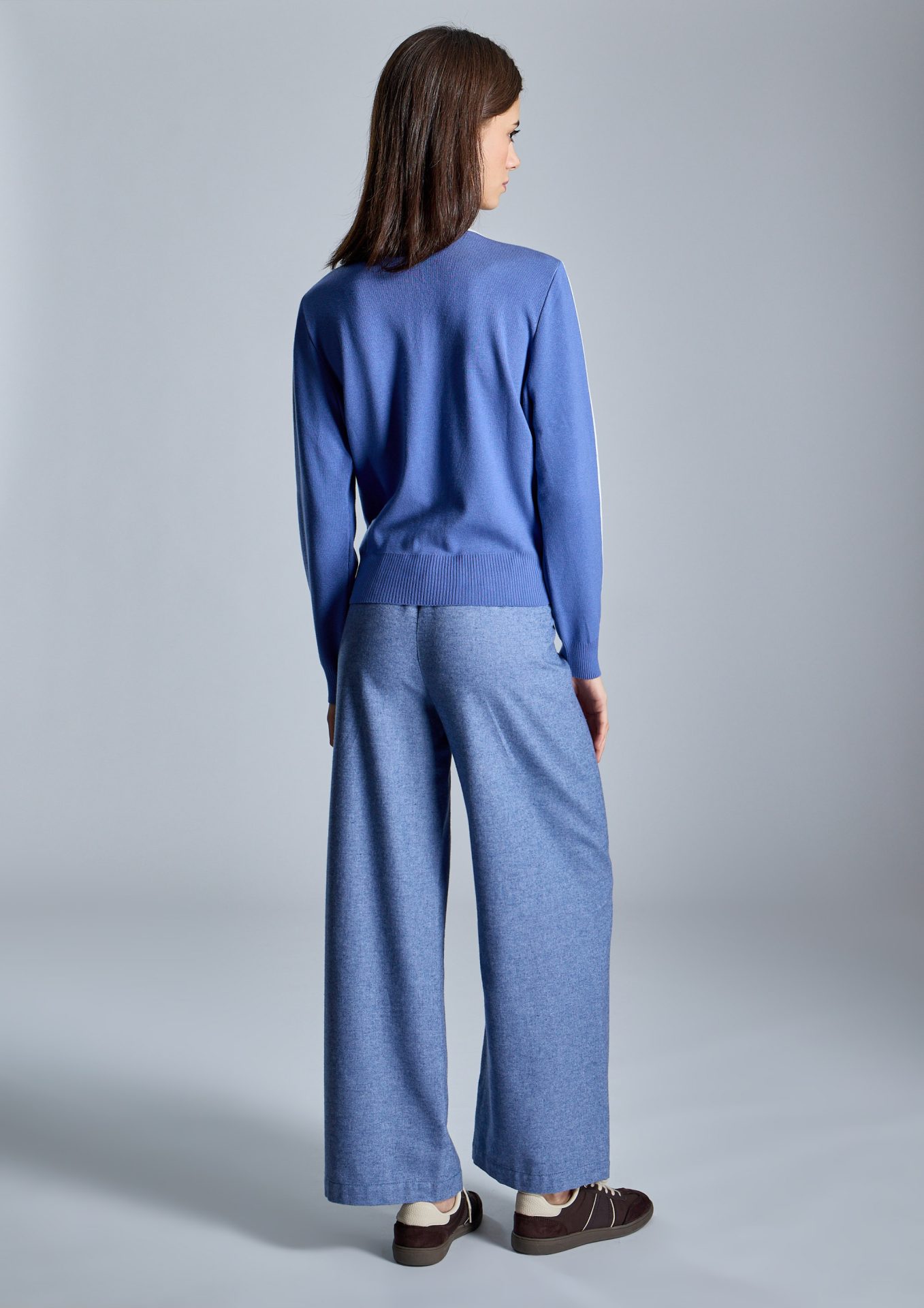 culotte-azul-de-mujer-con-pernera-amplia