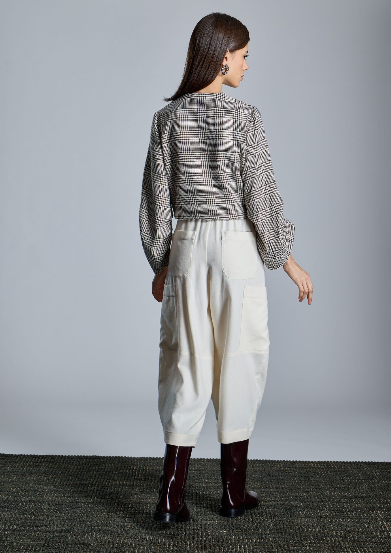 pantalon-barrel-crudo-de-tiro-alto-cintura-elastica