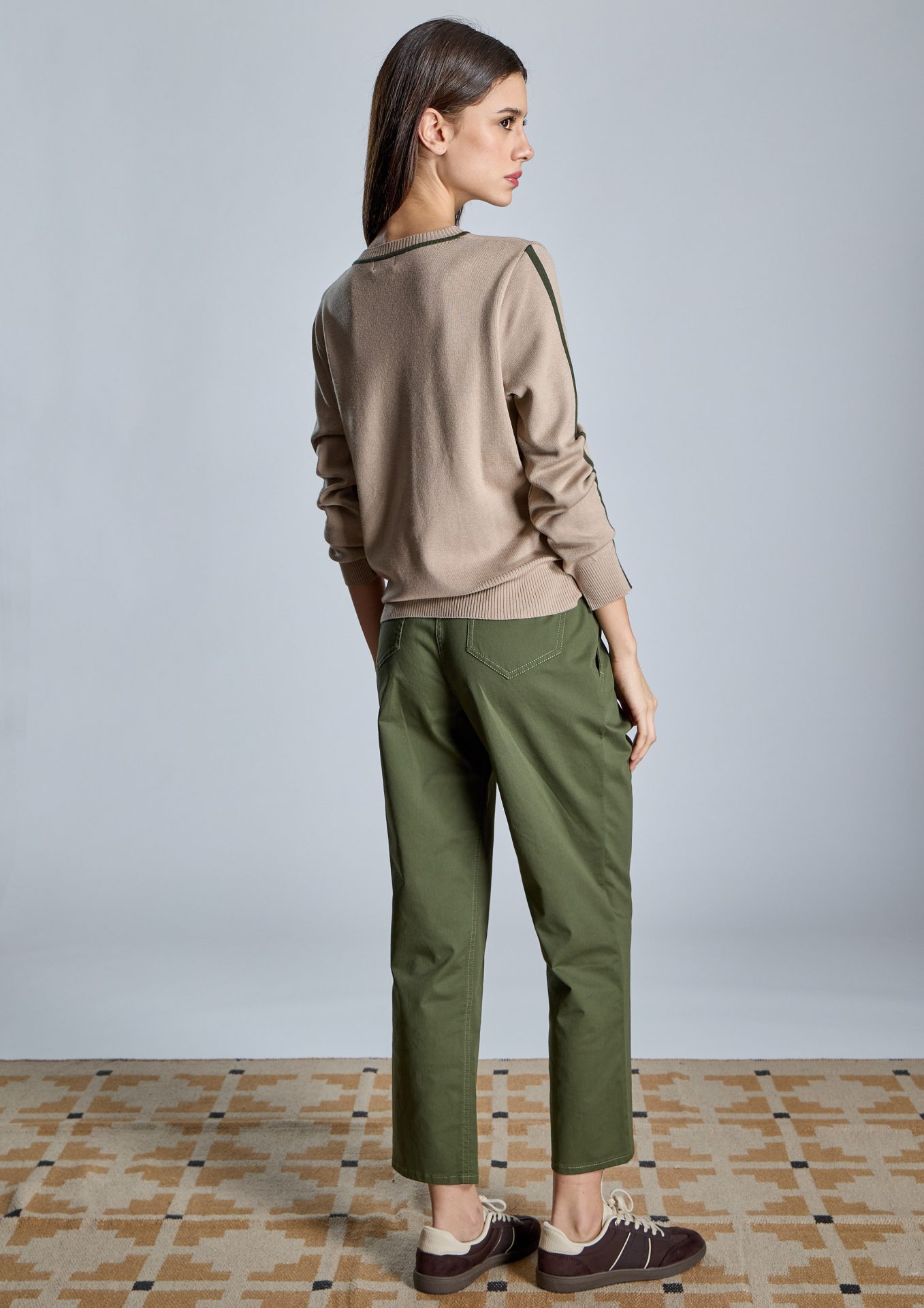 pantalon-cropped-verde-de-mujer