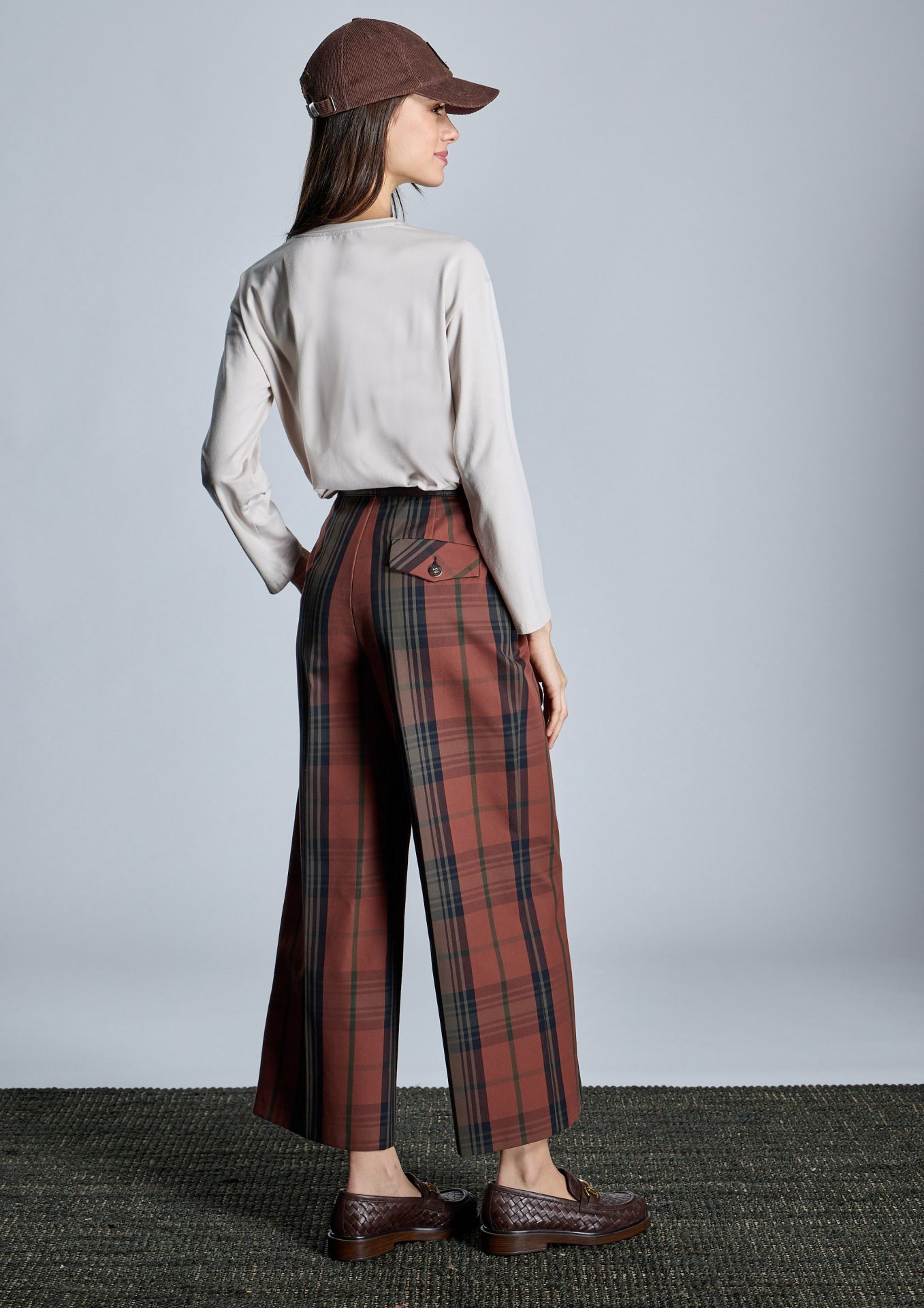 culotte-de-cuadros-en-tonos-marron